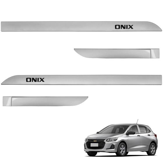 Imagem de Jogo de Friso Lateral Onix 2013 a 2024 Prata Switchblade