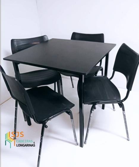 Imagem de Jogo de mesa com cadeiras 