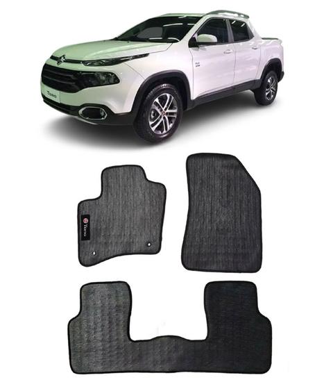 Jogo Tapete Borracha Fiat Toro 2016 a 2020 com Logo Bordado Menor preço em Jogo Tapete Borracha Fiat Toro 2016 a 2020 com Logo Bordado
