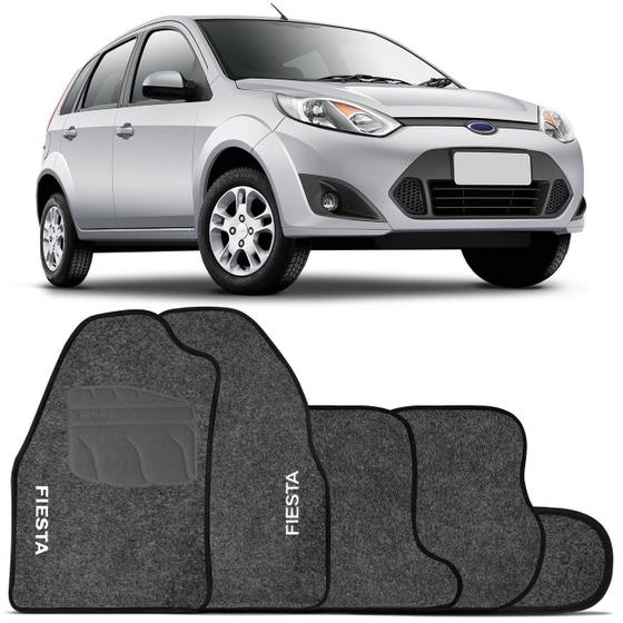 Jogo Tapete Fiesta Hatch Sedan 2004 a 2012 Carpete com Grafia Bordado 5 Peças Menor preço em Jogo Tapete Fiesta Hatch Sedan 2004 a 2012 Carpete com Grafia Bordado 5 Peças