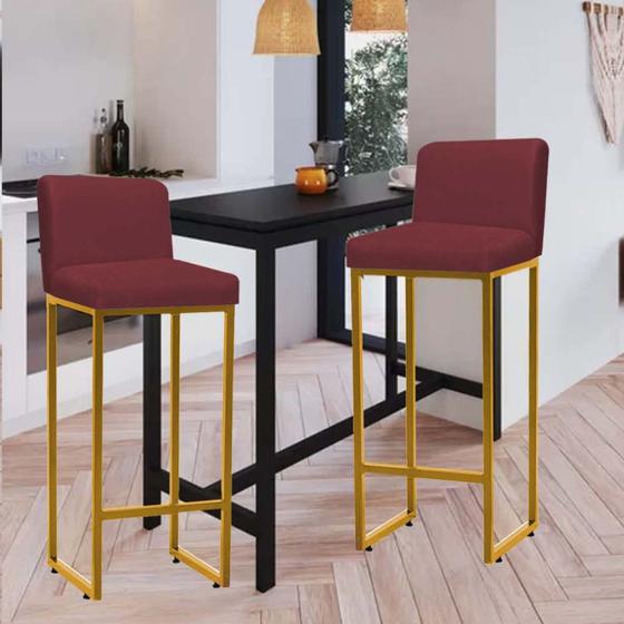 Imagem de Kit 02 Banqueta Alta Com Encosto Lucca -60cm chão até o assento Industrial Ferro Dourado Suede Bordô - Ahz Móveis