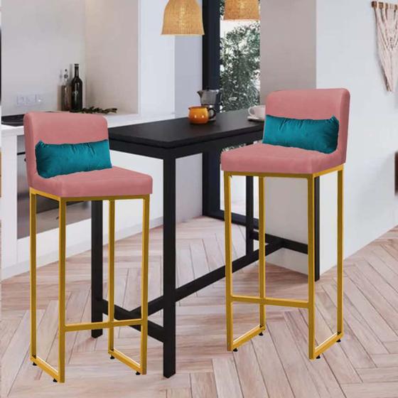 Imagem de Kit 02 Banqueta Alta com Encosto Lucca Industrial Cozinha Balcão Ferro Dourado Suede Rose Gold e Almofada Azul Turquesa - Ahazzo Móveis