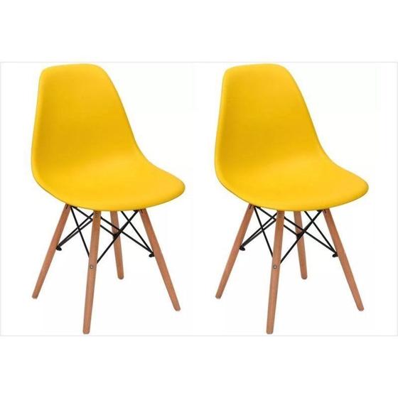 Imagem de Kit 02 Cadeiras Eiffel Charles Eames em ABS Amarela com Base de Madeira DSW