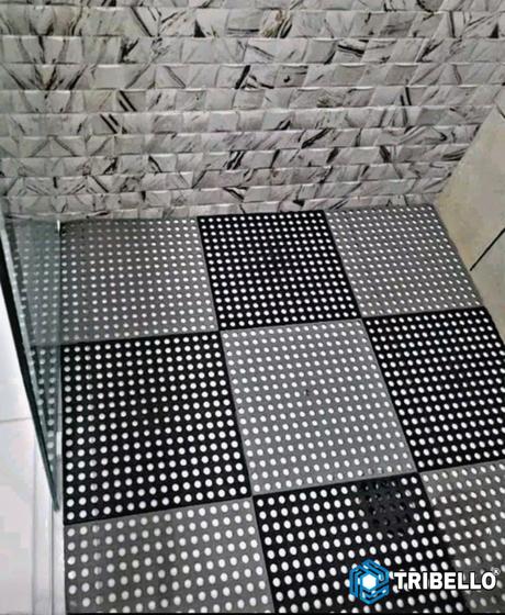 Imagem de Kit 09 Tapete Modular Superfície antiderrapante para box banheiro sauna vestiário 30x30