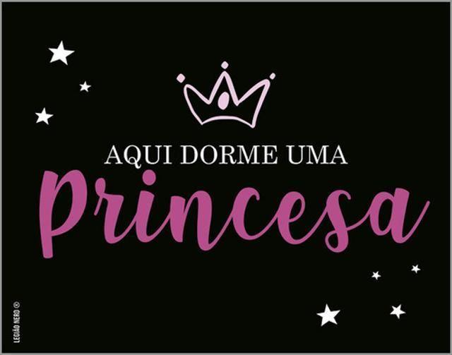 Imagem de Kit 10 Placas Aqui Dorme Uma Princesa 36X46