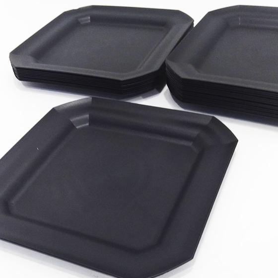 Kit 12 Pratos Quadrados Rasos 24x24 CM Em Plástico Rígido para Salada Lanche Cozinha Festa Buffet preto Menor preço em Kit 12 Pratos Quadrados Rasos 24x24 CM Em Plástico Rígido para Salada Lanche Cozinha Festa Buffet preto