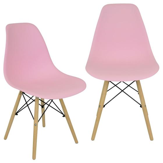 Kit 2 Cadeiras Charles Eames Eiffel Wood Design - Rosa Menor preço em Kit 2 Cadeiras Charles Eames Eiffel Wood Design - Rosa