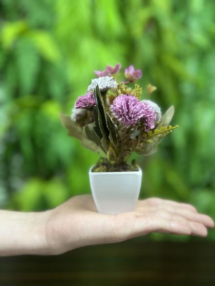 Kit 2 mini arranjos de flores artificiais Lilás mesclado decoração lembrancinhas jardim - JL flores artificiais