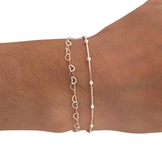 Imagem de Kit 2 Pulseiras Feminina de Prata 925 Pulseirinha em Modelo Elo Coração + Veneziana com Bolinhas pulso feminino