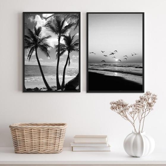 Imagem de Kit 2 Quadros Decorativos Praia P&B 45x34cm - Vidro