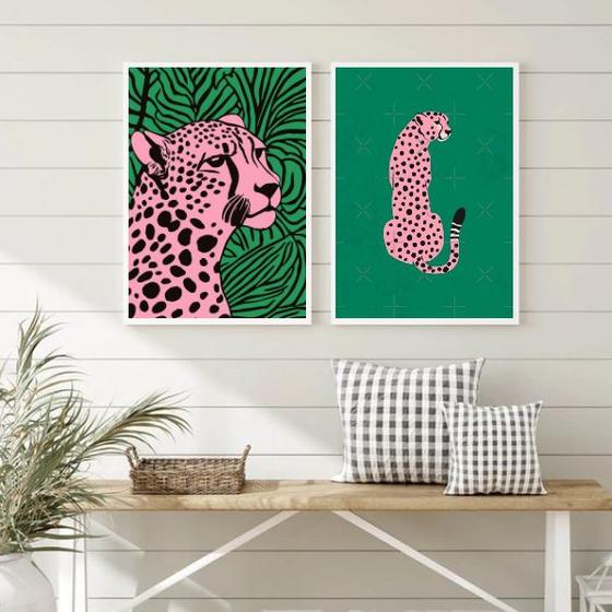 Imagem de Kit 2 Quadros Decorativos The Pink Leopard 45x34cm - com vidro