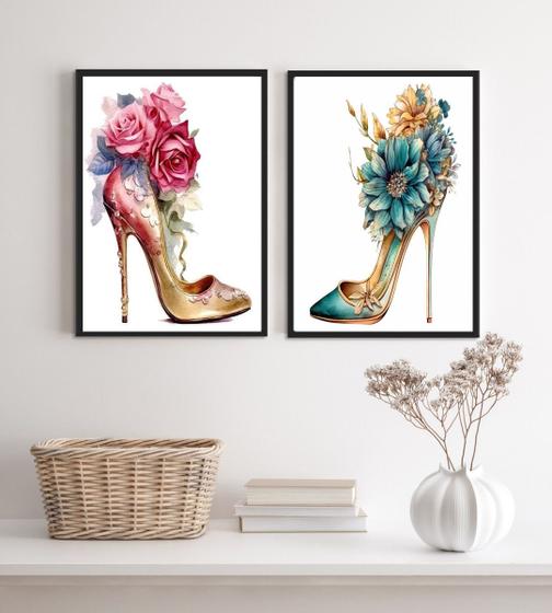 Imagem de Kit 2 Quadros Sapatos De Salto Com Flores 33x24cm - com vidro