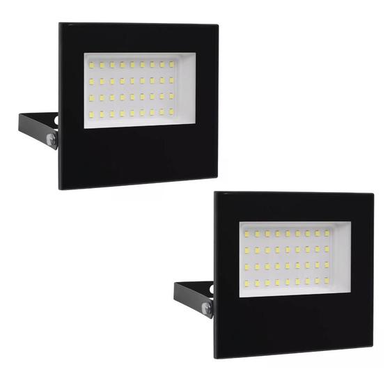 Imagem de Kit 2 Refletor Led 200w Holofote Bivolt Prova Água Ip66 Frio