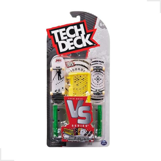 Imagem de Kit 2 Skate De Dedo Tech Deck Com Obstáculo Cards Brinquedo