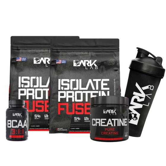 Imagem de Kit 2x Isolate Protein Fuse 900g + Creatina 150g + Bcaa 3:1:1 + Coqueteleira Dark Lab