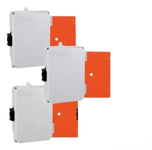 Imagem de Kit 3 caixa plastica  c20-14-10cm pq c/ fecho baixa sibratec
