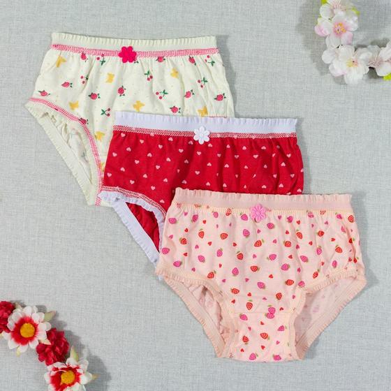 Imagem de Kit 3 Calcinhas para Bebê Estampas e Cores Sortidas