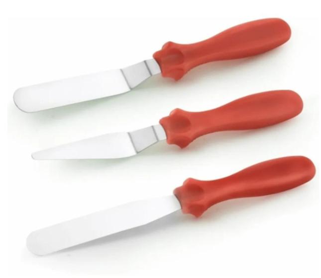 Imagem de Kit 3 Espátulas Para Confeitar Bolo Em Inox Vermelha