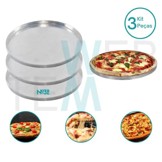 Imagem de Kit 3 Formas de Pizza nº 32 de Alumínio Sustentável, Cozimento Uniforme, Fácil Limpeza e Durabilidade, Ideal para Uso Caseiro e Profissional