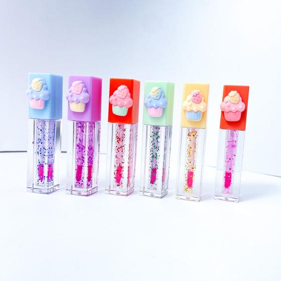 Imagem de Kit 3 lip gloss hidratante feminino glitter detalhe bolinho fofo para meninas blogueira novidade