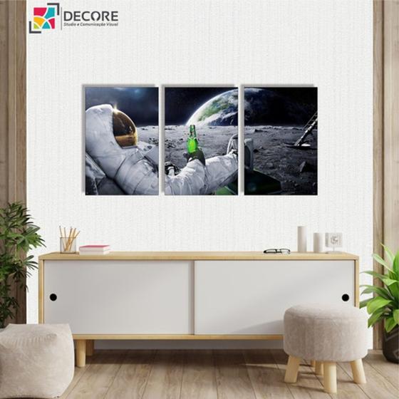 Imagem de Kit 3 Peças Quadros Decorativos - Astronauta - Lua - Planeta