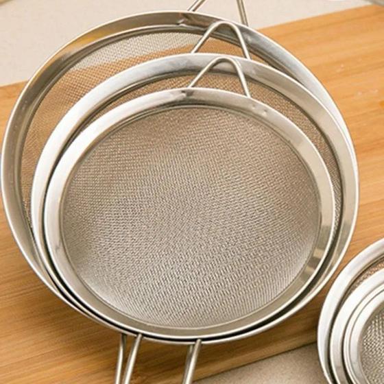 Imagem de Kit 3 Peneiras Aço Inox Utensílio Para Cozinha - Coador Tamanho P M G