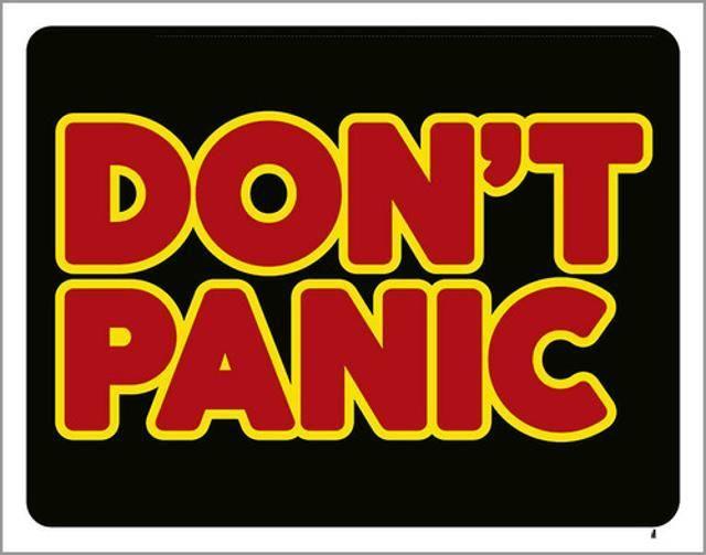 Imagem de Kit 3 Placas Don'T Panic Vermelha 36X46