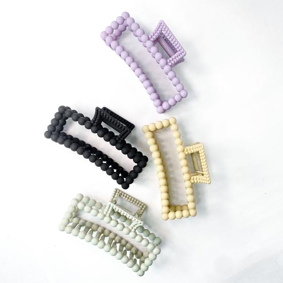 Imagem de Kit 3 Presilhas grandes fashion formato de bolinhas com garras para cabelo feminina