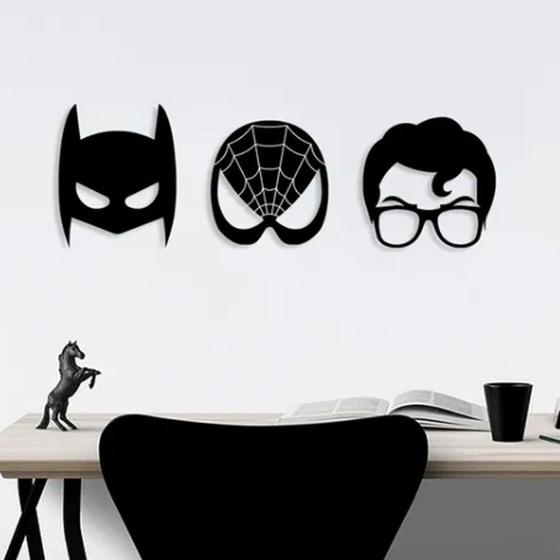 Imagem de Kit 3 rosto de  Super Heróis Dc Apliques Vazados De Parede Mdf Preto Decorativo Casa Sala Quarto Geek Quadrinhos