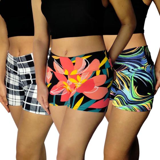 Imagem de Kit 3 Shorts Femininos Curtos Justos Cós Estampas Sortidas Suplex Pp ao Plus Size