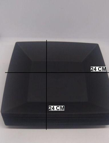Imagem de Kit 35 Prato Plástico Preto Rígido Quadrado 22x22cm Festa Buffet Cozinha Casa Refeição! Churrasco