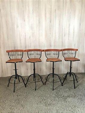 Kit 4 Banquetas Ferro e Madeira Regulável 80cm Altura Bancada - Minas Artesanato Menor preço em Kit 4 Banquetas Ferro e Madeira Regulável 80cm Altura Bancada - Minas Artesanato