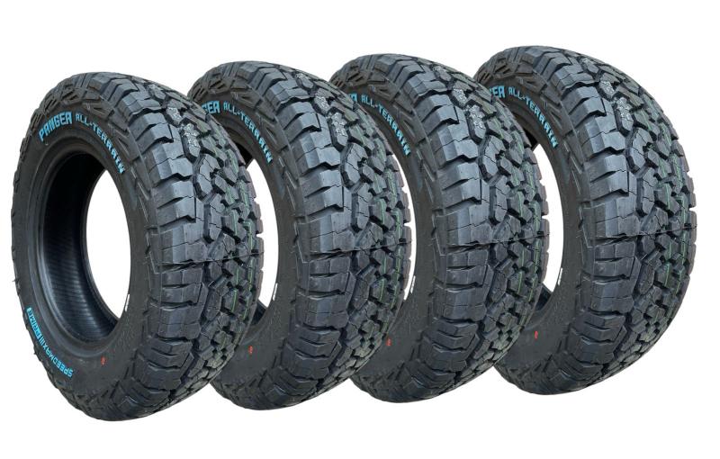 Imagem de Kit 4 Pneu SPeedmax Aro 15 205/70r15 96/93S A/T Panger