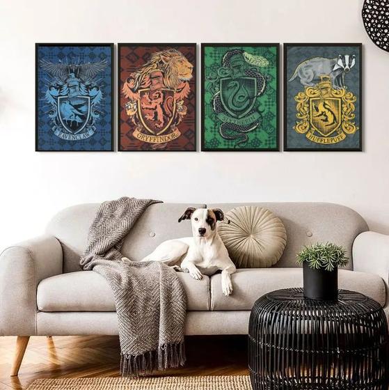 Imagem de Kit 4 Quadros Casas De Hogwarts 33x24cm - com vidro