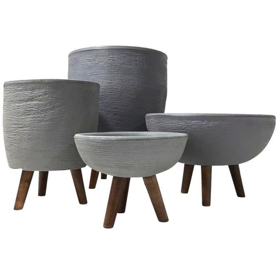 Kit 4 Vasos Para Plantas E Decoração Com Tripé De Madeira - Alpe & Aritana Imagem de Kit 4 Vasos Para Plantas E Decoração Com Tripé De Madeira