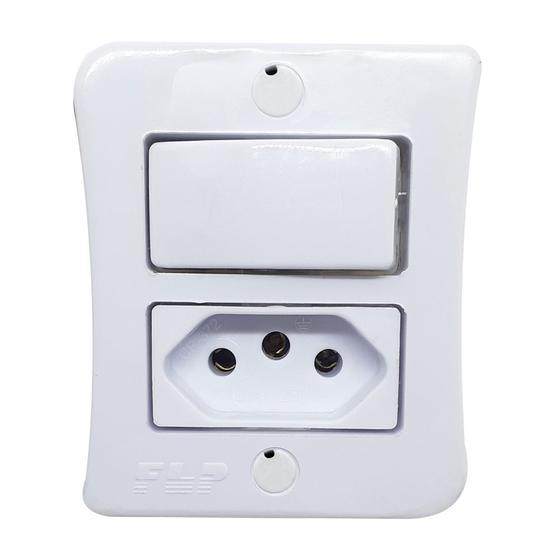 Imagem de Kit 5 Interruptor Simples 1 Tecla + Tomada 10A 2p+t Externo Com Espelho Sobrepor Branco Linha Viena 127v e 250v Bivolt