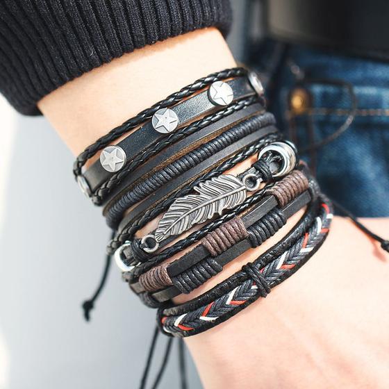 Kit 5 Pulseiras Masculinas Couro Ajustável Menor preço em Kit 5 Pulseiras Masculinas Couro Ajustável