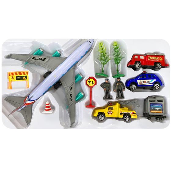 Kit Aeroporto Infantil Fenix 12 Peças Avião de Brinquedo Carrinhos Bonecos e Acessórios Modelos Sortidos é boa?