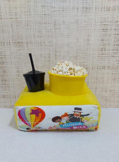 Imagem de Kit Almofada MUNDO BITA Porta Pipoca Acompanha 1 Copo + 1 Balde Para Pipoca