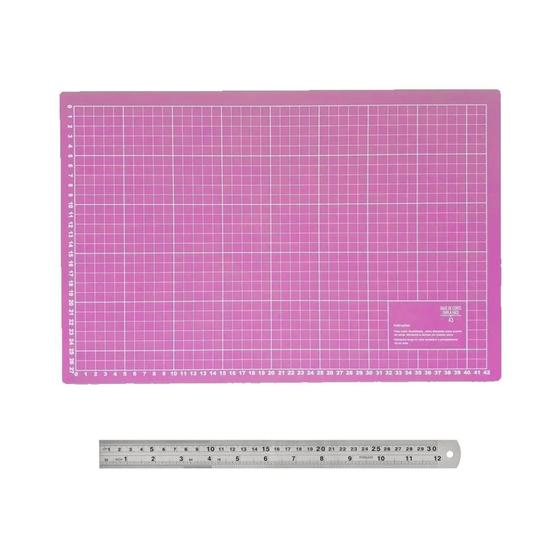 Imagem de Kit Base Corte A3 45x30 Régua 30cm Patchwork Scrapbook Rosa
