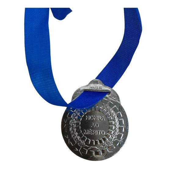 Kit C/100 Medalhas de Ouro Prata ou Bronze Honra ao Mérito C/Fita Azul 40mm Menor preço em Kit C/100 Medalhas de Ouro Prata ou Bronze Honra ao Mérito C/Fita Azul 40mm