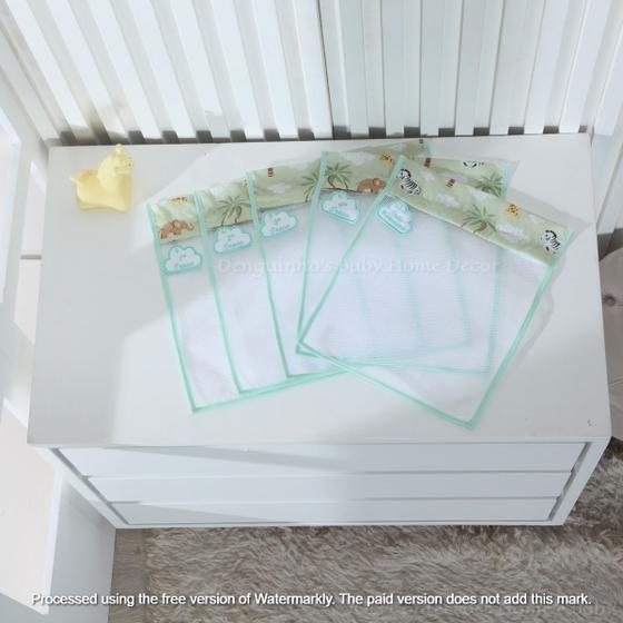 Imagem de Kit c/ 5 Saquinhos Maternidade em Tule com zíper e viés Diversas Estampas + Tags Bordados - Coleção Safari