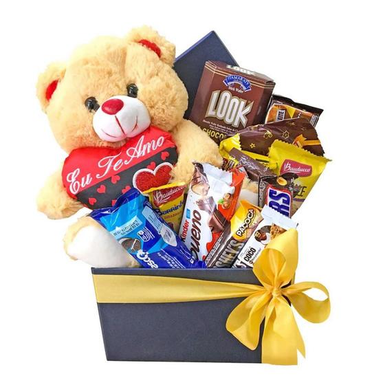 Imagem de kit caixa de presentes Personalizada cartonada  com pelúcia e chocolates variados