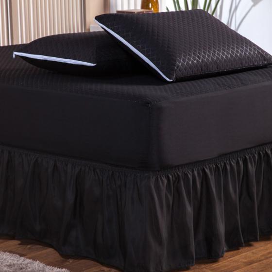 Imagem de Kit Capa Protetora Impermeável Queen Size + 2 Capas Impermeável para Travesseiro + Saia Box Elasticada