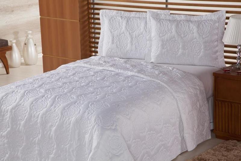 Imagem de Kit Cobre Leito Colcha Cama Solteiro 2 Peças Dupla Face Matelado Rosas Branco