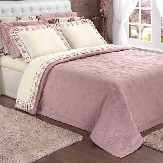 Imagem de Kit Cobre Leito Yasmin Casal Queen 03 Peças Bordado Floral Tecido Algodão - Rosê Com Palha - 100% Poliéster