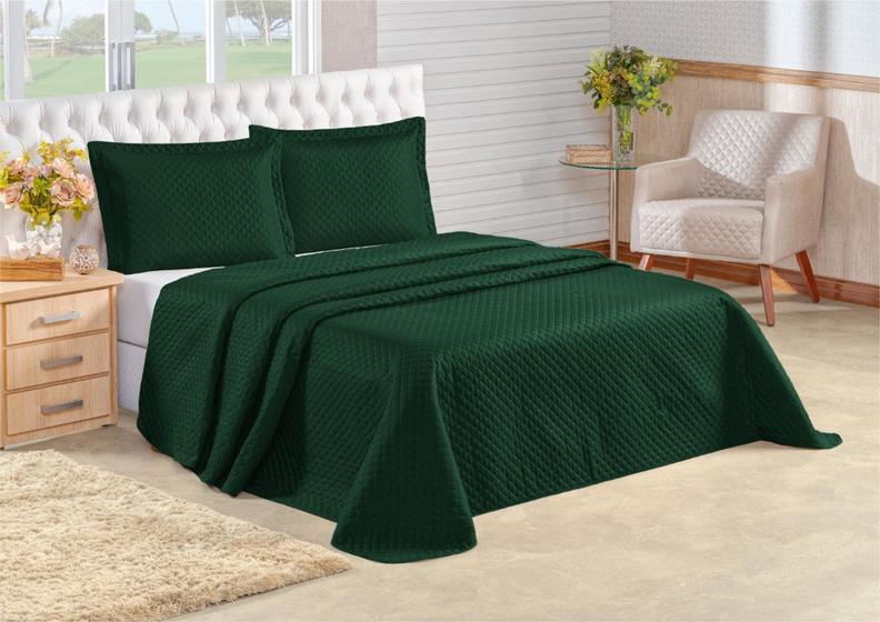 Kit colcha cobre leito 3 peças - para tamanho casal queen ou king - verde escuro Menor preço em Kit colcha cobre leito 3 peças - para tamanho casal queen ou king - verde escuro