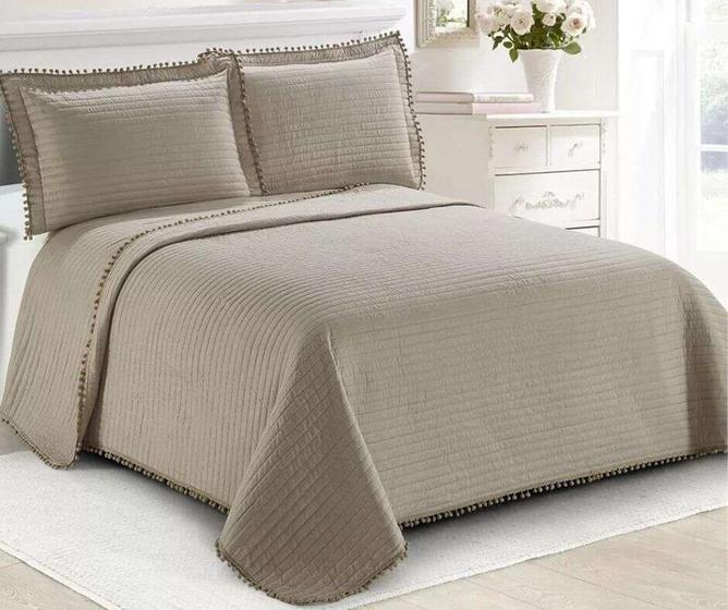 Imagem de Kit Colcha Queen Matelassê PompomBege c/ 3 Peças