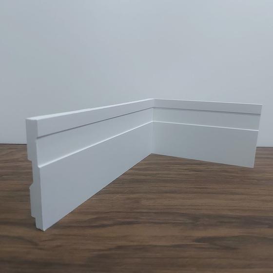 Kit com 10 Barras de Rodapé de Poliestireno Frisado - 7cm de altura (7x1x240cm) Menor preço em Kit com 10 Barras de Rodapé de Poliestireno Frisado - 7cm de altura (7x1x240cm)
