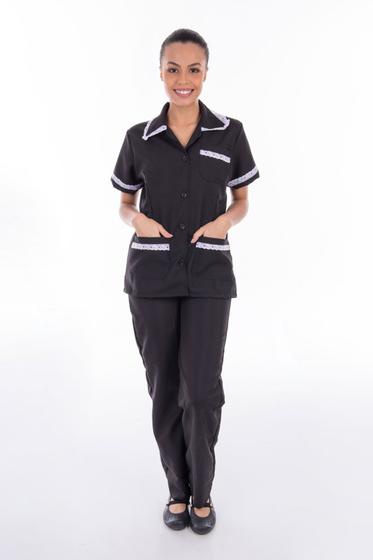 Kit com 2 conjuntos de Calça e Jaleco em Oxford com Bordado Inglês, para Copeira, Faxineira, Doméstica Menor preço em Kit com 2 conjuntos de Calça e Jaleco em Oxford com Bordado Inglês, para Copeira, Faxineira, Doméstica